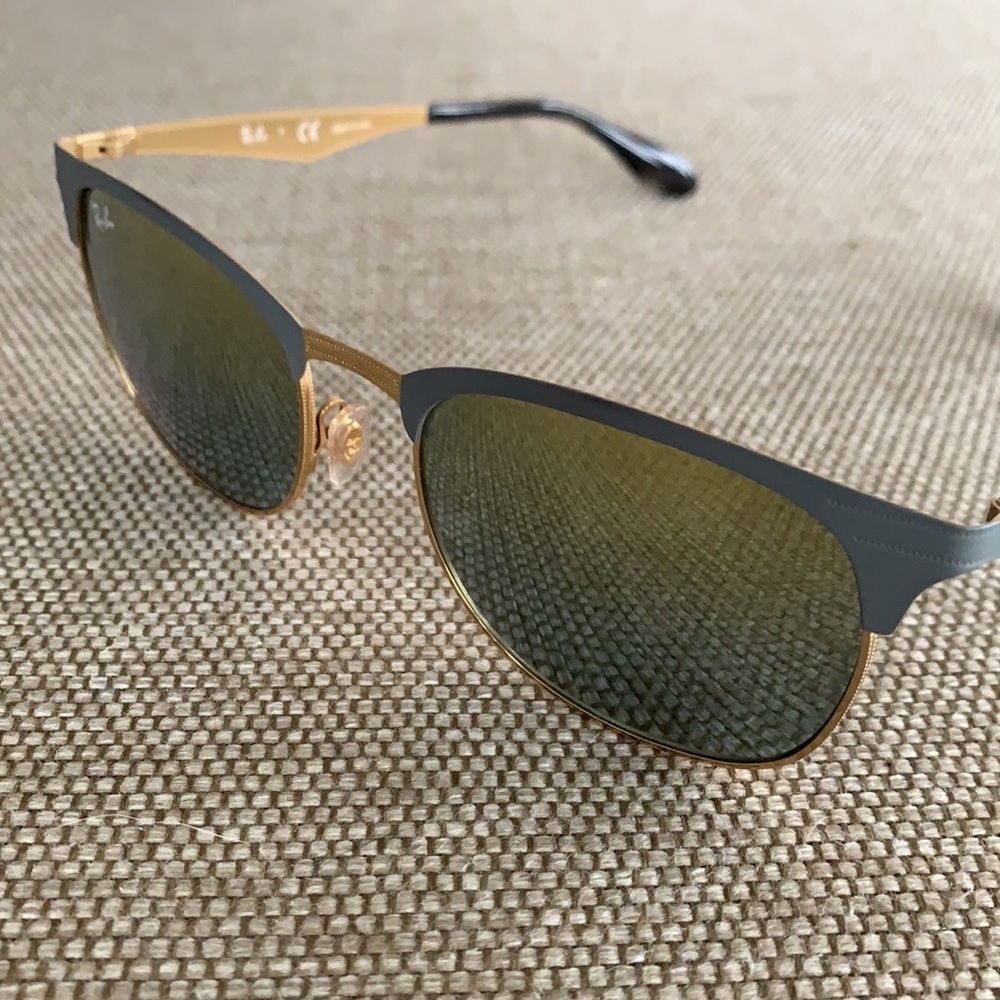Ray-Ban sunglasses - Picture 5 of 11